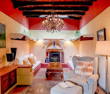 Luxury 6 bedroom Detached House for rent in San Jose, Spain - Photo 1