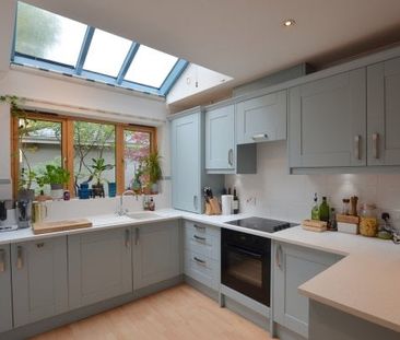 Hurdles Way, Duxford - Photo 1