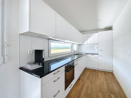 4.5 récent, spacieux, proche de toutes commodités - Photo 3