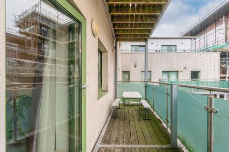 3 bedroom flat to rent - Photo 3