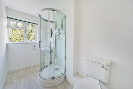 Walker Road, Maidenhead - Photo 3