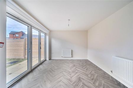 3 bedroom townhouse to rent - Photo 2