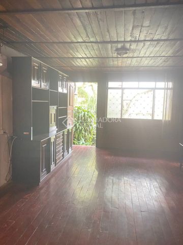 Casa com 3 quartos e 320m² para alugar em Jardim Botânico, Porto Alegre. - Photo 2