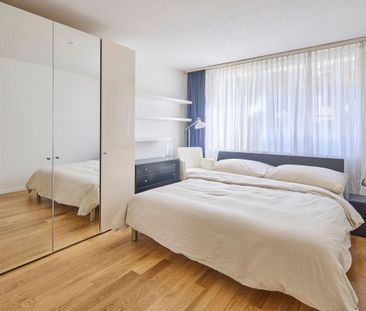Furnished 2-room apartment with balcony in Zurich Seefeld in a quie... - Photo 5