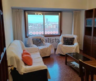 Alquiler de piso en Calle Beneficencia, 13 - Foto 1