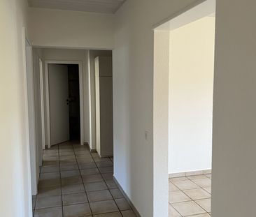 Tramelan, spacious and bright 3.5 room apartment with balcony - Photo 3