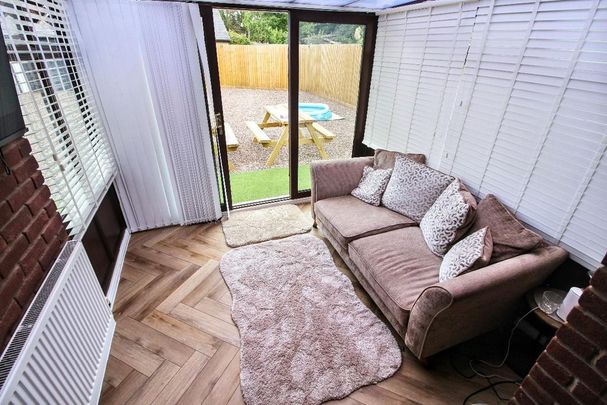 3 bedroom bungalow to rent - Photo 1