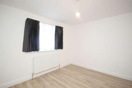 Egerton Road, Wembley, Middlesex, HA0 - Photo 2