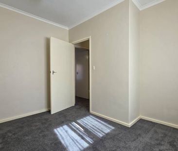 2/241 Cross Rd, Cumberland Park - Photo 2