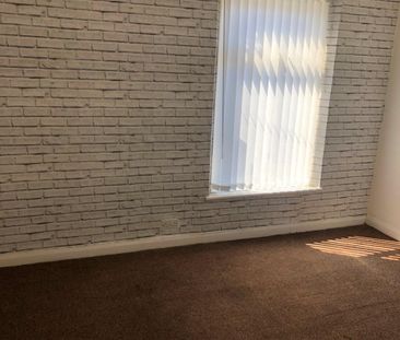 2 Bed Terraced House, Tudor Street, L6 - Photo 5