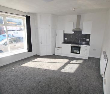 1 bedroom ground floor flat to rent - Photo 3