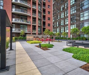 For Lease - 112 King Street Unit# 912, Hamilton, Ontario - Photo 3