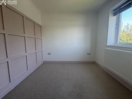 5 bedroom detached house to rent - Photo 4