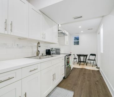 For Lease - 141 South Edgely Avenue Unit# LOWER, Toronto, Ontario - Photo 3