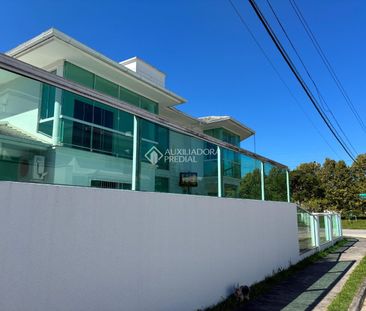 Casa com 4 quartos e 328m² para alugar em Pedra Branca, Palhoça. - Foto 3