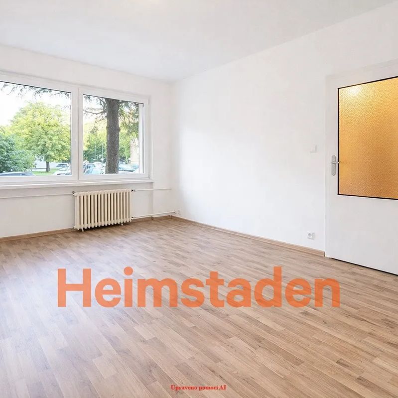 Pronájem bytu 1+1 33 m² - Photo 1