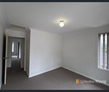 1/6-7 Hayden Close, Watanobbi, NSW 2259 - Photo 1