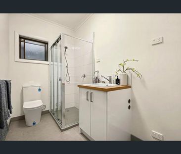 Centrally Located & Updated Unit Ready To Occupy - Photo 1