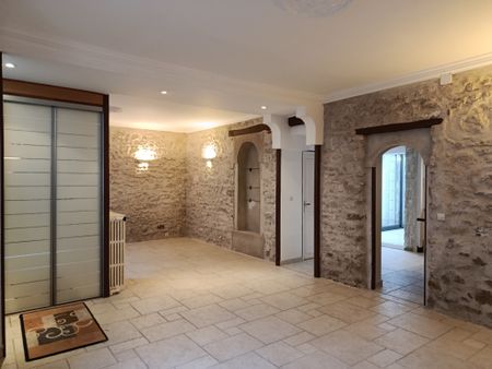 Location Maison 4 pièces 131m² ORLEANS 45000 - Photo 3