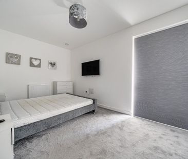 58 Lomond Grove, London, SE5 - Photo 6