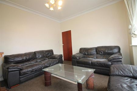 3 bedroom house to rent - Photo 2