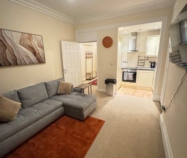 1 Bed Flat, Portland Street, SO14 - Photo 3
