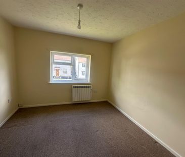 Mason Road, Redditch - Photo 5