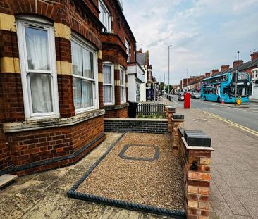 2 bedroom flat to rent - Photo 6