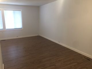 Well Maintained Bungalow 4 bdrms home in Huntington Hills! - Photo 5