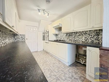 Witchards, Basildon - Photo 4