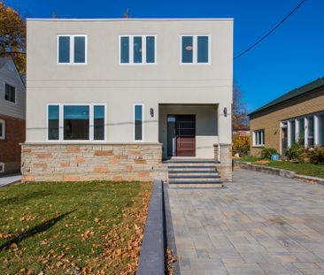 For Lease - 8 Clearview Heights, Toronto, Ontario - Photo 2