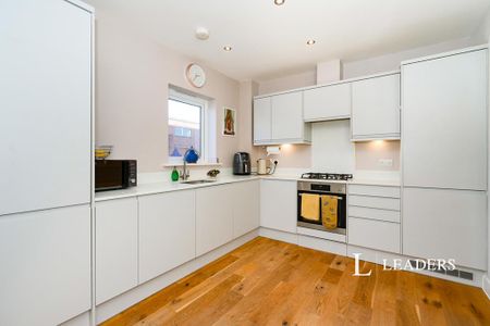 2 bedroom flat to rent - Photo 5