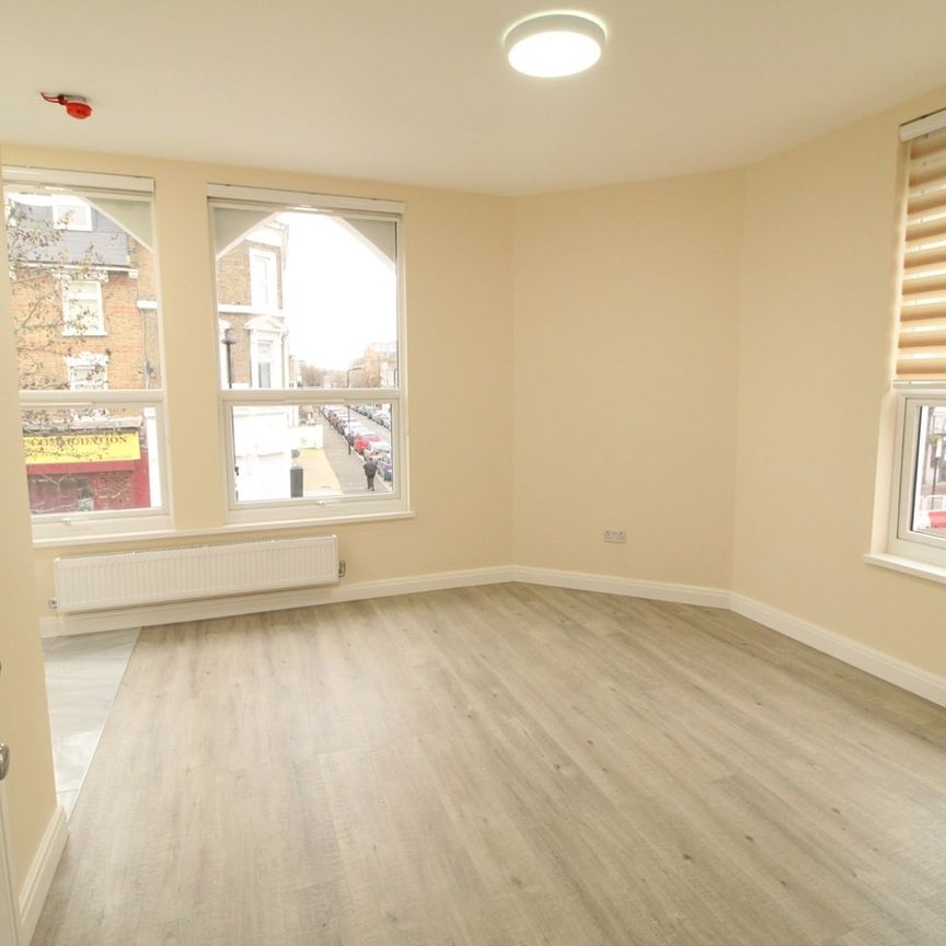 1 Bed Flat, Chatsworth Road, E5 - Photo 1