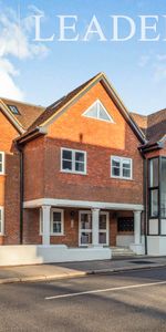 2 bedroom apartment to rent West Street, Reigate, RH2 - Photo 3