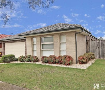 Stunning 5-Bedroom Family Home - Photo 2