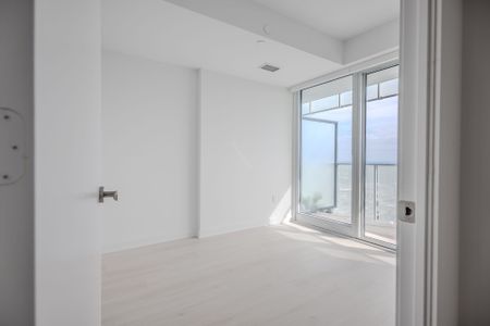 For Lease - 3900 Confederation Pkwy Parkway Unit# 5306, Mississauga, Ontario - Photo 3