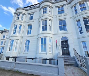 Room 2, Flat 10, 31-33 Blenheim Terrace, Scarborough - Photo 2