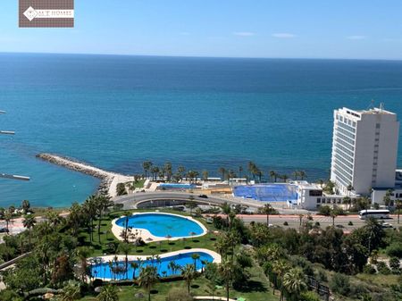 Atico en alquiler en Benalmadena Costa, Benalmadena - Photo 2