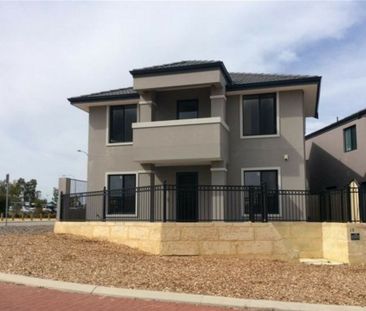 Don't miss out on this property! - Photo 6