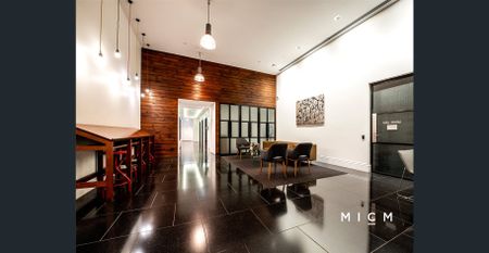 Melbourne One: One Bedroom Apartment--Close to Everything! - Photo 5