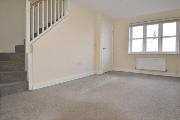 2 bedroom semi-detached house to rent - Photo 1