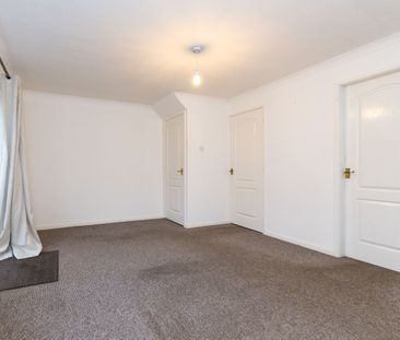 Albert Street, Chorley, PR7 2TY - Photo 2