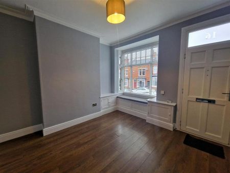 2 bedroom terraced house to rent - Photo 2