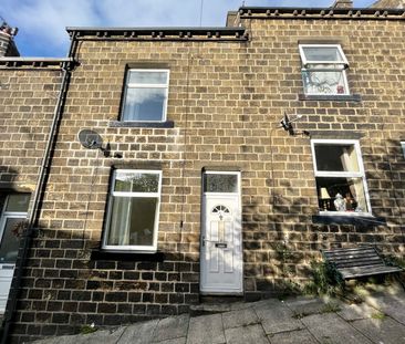 3 bedroom terraced house to rent - Photo 4