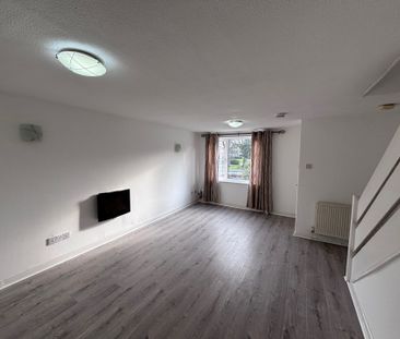 Meadowfield, Penwortham - Photo 1