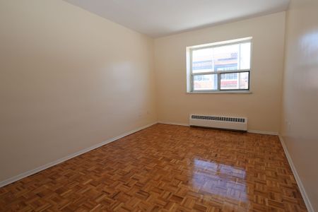 For Lease - 480 Lakeshore Road Unit# 309, Mississauga, Ontario - Photo 2