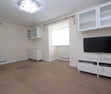 Heol Senni, Bettws, Newport - Photo 2