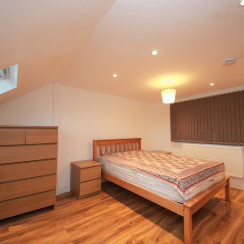 Broomgrove Gardens, Edgware, HA8 - Photo 1