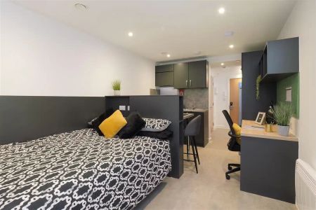 Studio Style A03 - Photo 4