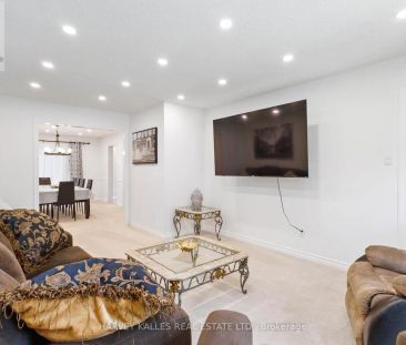 223 SUNNYSIDE DRIVE - Photo 2